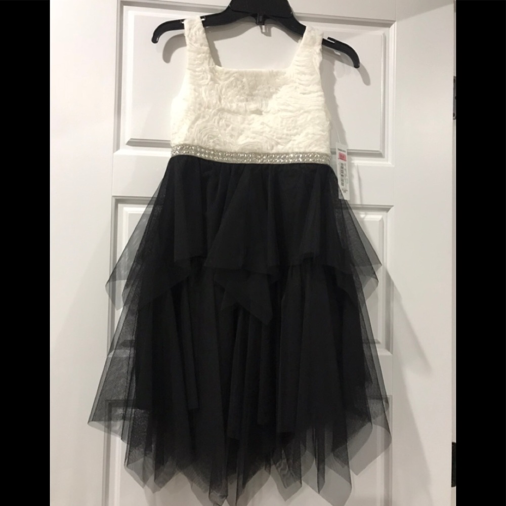 Girls party dress size 8